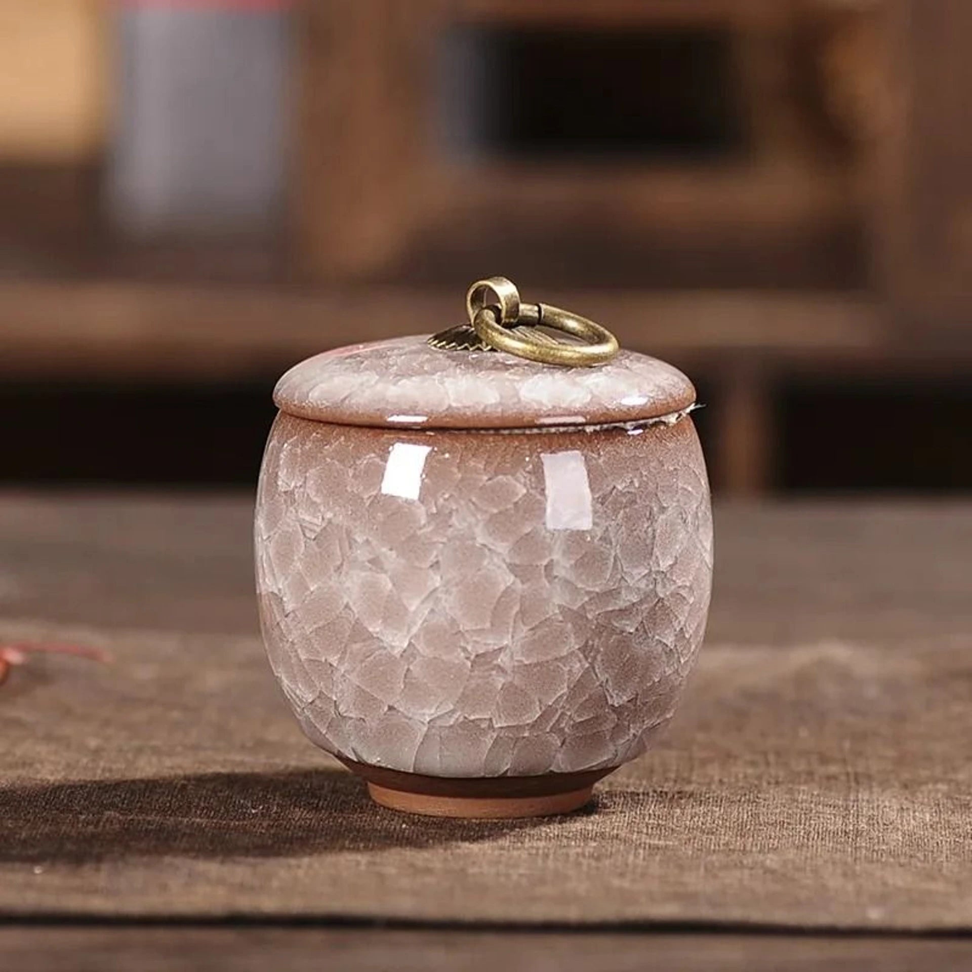 Decorative Ceramic Storage Jar with Lid for Tea, Coffee, Sugar & Kitchen Essentials